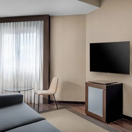 Ac Forum By Marriott 4* Овьедо