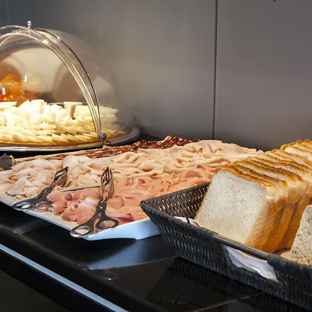 Hotel Ac Forum By Marriott