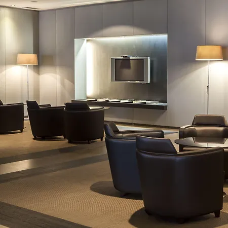 Ac Forum By Marriott Отель Овьедо