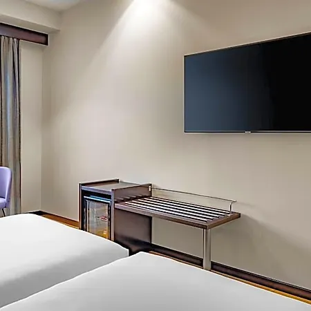 Ac Forum By Marriott 4* Овьедо