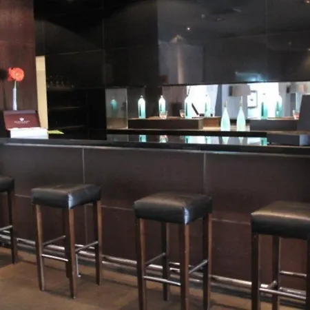 奥维耶多论坛ac酒店 4*