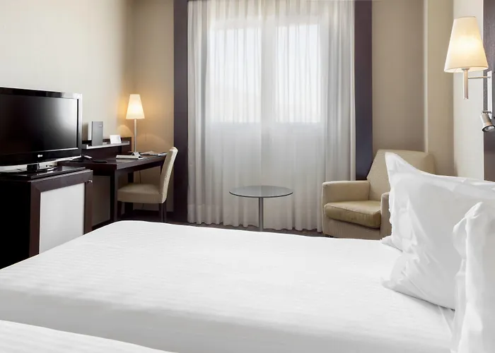 Hotel Ac Fórum By Marriott 4*