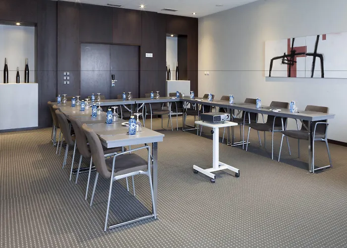 Hotel Ac Forum By Marriott 4*